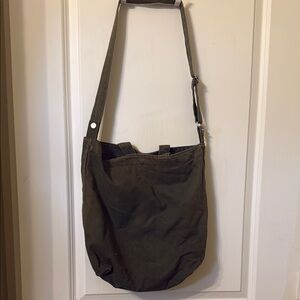 BAGGU Olive Green Canvas Duck Bag